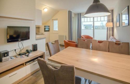 Binz Appartement | Dünenpark Binz - Komfortplus Ferienwohnung mit 2 Schlafzimmern und Balkon im Dachgeschoss 032