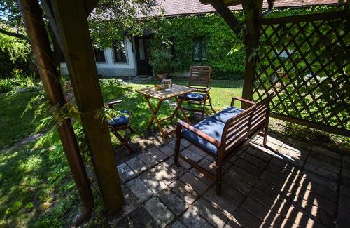 Pisek Appartement | Dům v zahradě