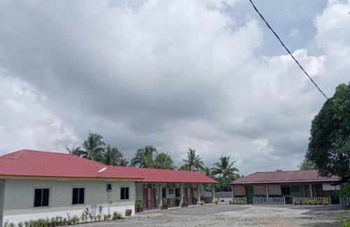 Kampung Tanjung Bidara Hôtel | D'Desa Qaseh Chalet