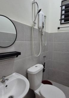 Gua Maison | D'Lena homestay