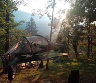 Massat Autre | D'tente sky lodge