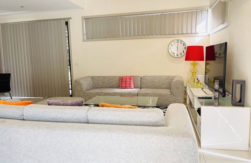 Braybrook Maison | D104 Winston Fresh Fantastic