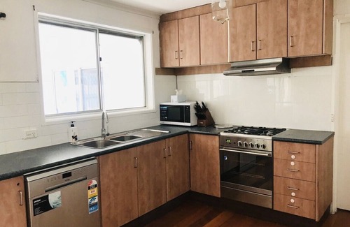 St. Albans Maison | D124 Big Stay at Biggs