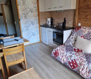 Gresse-en-Vercors Appartement | D42 Dolomites- Ski Navette Gratuite- Rando Prêt raquettes,