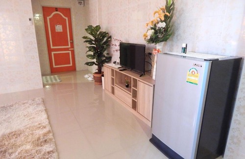 Phan Thong Hôtel | D5 Hotel สาขา หนองตำลึง