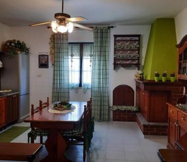 Domusnovas Appartement | Da Anna e Miah