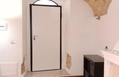 Guglionesi Appartement | Da Nord a Sud - Monolocale rustico dell'800