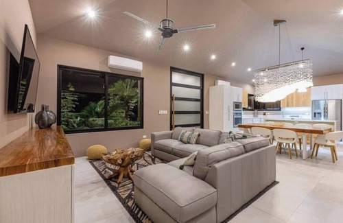 Tamarindo Maison | The Ficus Villas: Brand New December 2019 - Laissez-nous vous gâter en tant que premier invité!