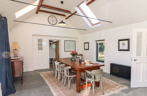 Kilmyshall Cottage | Dairy Lane Cottage, BUNCLODY, COUNTY WEXFORD