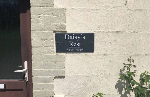 Redcross Cottage | Daisy’s Rest