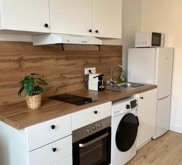 Saint-Charles du Port Appartement | Dalikyda Le Ptit Nid Stationnement Gratuit
