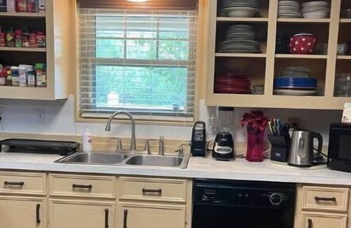 Sunnyvale Maison | Dallas My Home Is Your Home