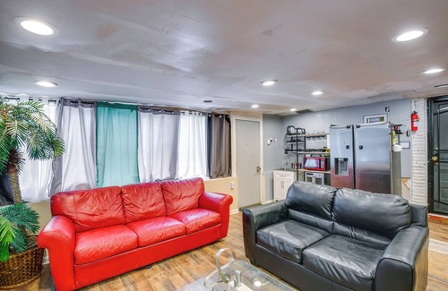 Dallas Appartement | Dallas Studio w/ Home Office - 4 Mi to Fair Park!