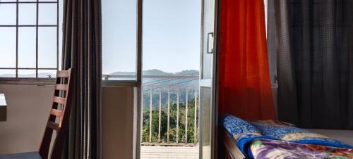 Malakkappara Maison | Dam Valley Home Stay Resort