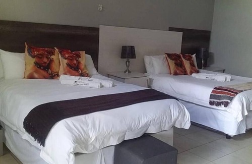 Greater Giyani Cabine | Dam Vista Retreat