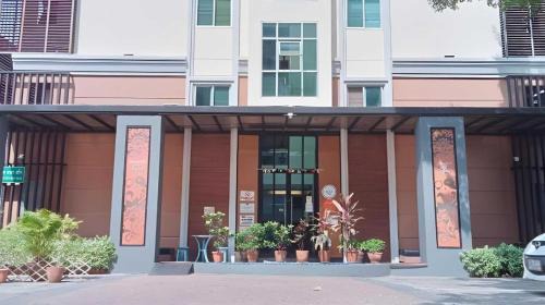 Ladprao Appartement | Dancenter Bangkok Cha Cha Suite