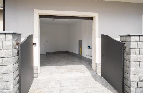 Vallecrosia Appartement | Danibike, a few steps from the sea
