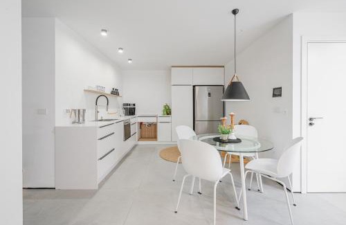 Caesarea Lit Et Petit-Déjeuner | Danielle boutique suite