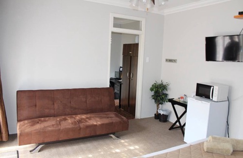 Polokwane Maison | Danlee Overnight Accomodation