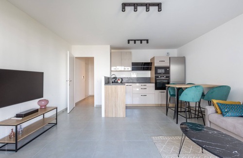 Chessy Appartement | Dans le Pré by Plaza
