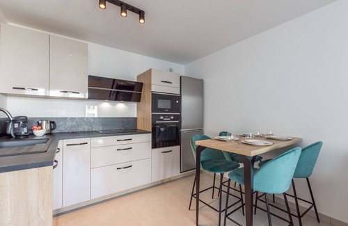 Chessy Appartement | Dans le Pré by Plaza
