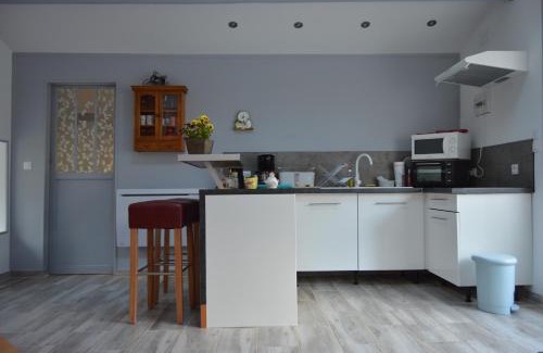 Apremont-la-Foret Maison | Dans un jardin