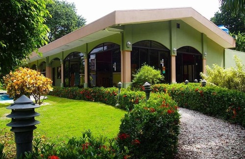 Potrero Hôtel | Dantita - Pitaya Lodge Sleeps 4