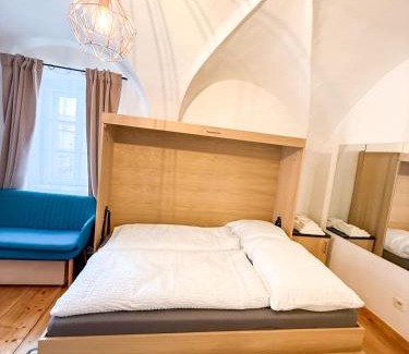Krems an der Donau Appartement | Danube Holiday Homes Studio - Top 2