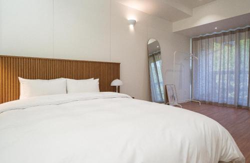 Danyang Maison | Danyang Ondal and Pyeonggang Pension