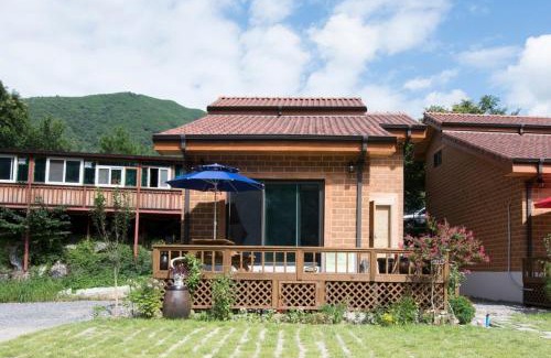 Danyang Maison | Danyang Soseonam Hwangto Village
