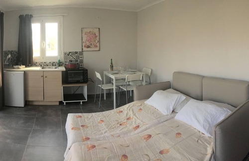 Paliki Appartement | Daphne’s Apartment Friendly