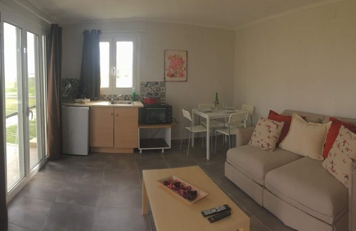 Paliki Appartement | Daphne’s Apartment Friendly