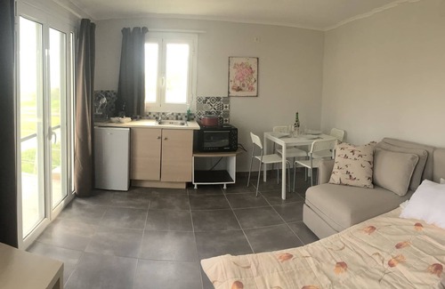 Paliki Appartement | Daphne’s Apartment Friendly