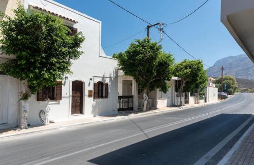Pacheia Ammos Maison | Daphne's Konaki in Pachia Ammos