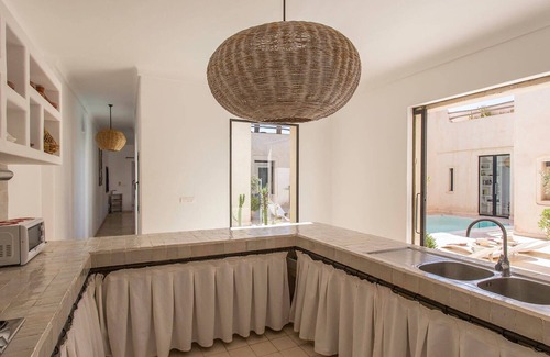 Zaouia Sidi Abdallah Ben Sassi Villa | Fantastique villa d'architecte privée sans vis a vis et piscine chauffée privée