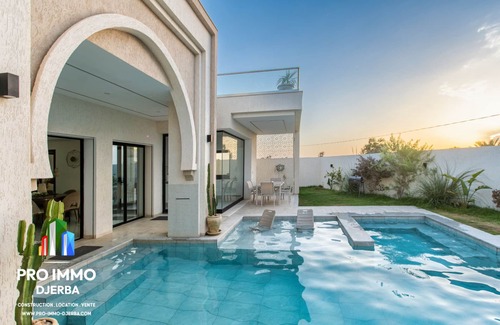 Hawmat al Badawiyin Villa | Luxueuse Villa à 2 Pas de la plage