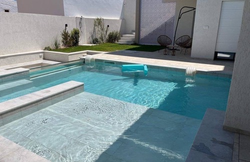 Hawmat al Badawiyin Villa | Luxueuse Villa à 2 Pas de la plage