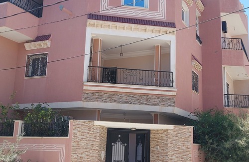 Zaouia Ksibet Thrayet Maison | Dar sousou