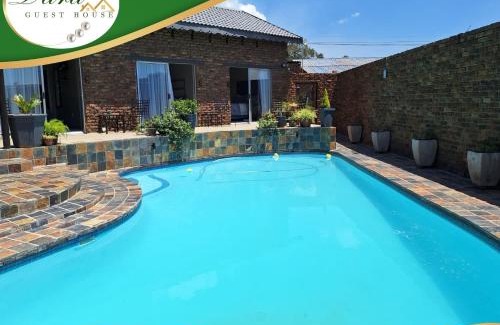Trichardt Hôtel | Dara on Schabort street