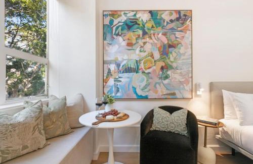 Darling Point Appartement | Darling Point Studio with Rooftop Harbour Views