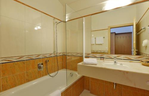 Scheffau am Wilden Kaiser Hôtel | Das Alpin - Hotel Garni Guesthouse