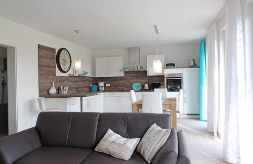 Blengow Maison | Das Ferienhaus Bietet in 3 Schlafzimmern 7 Personen Einen Gemütlichen Schlafplatz. Ein Spaziergang in den Skulpturenpar Lohnt Sich!