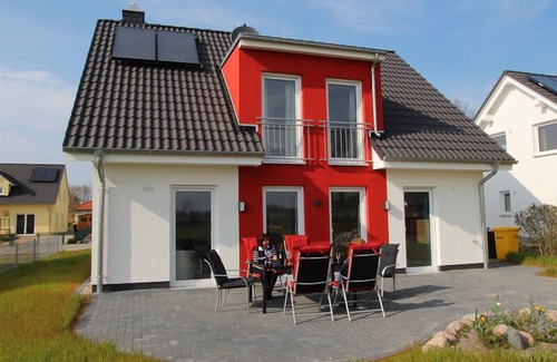 Blengow Maison | Das Ferienhaus Bietet in 3 Schlafzimmern 7 Personen Einen Gemütlichen Schlafplatz. Ein Spaziergang in den Skulpturenpar Lohnt Sich!