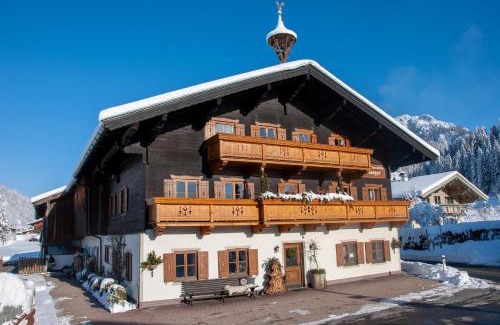 Hochfilzen Maison | Das Glaagut - Familie Hain