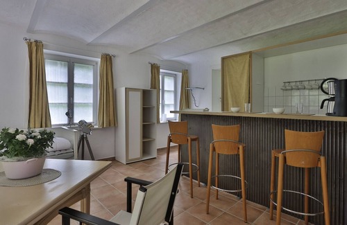 Bad Doberan Appartement | Das Kinozimmer ist Eine Hübsche Kleine und Helle Soutterainwohnung für Kinofans und Naturliebhaber Ideal Geeignet