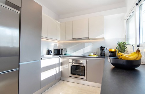 Galatsi Appartement | Das Lichtdurchflutete Penthouse in Athen