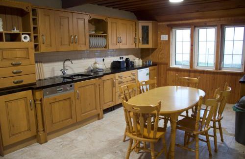 Carrick Maison | Dave's Big House