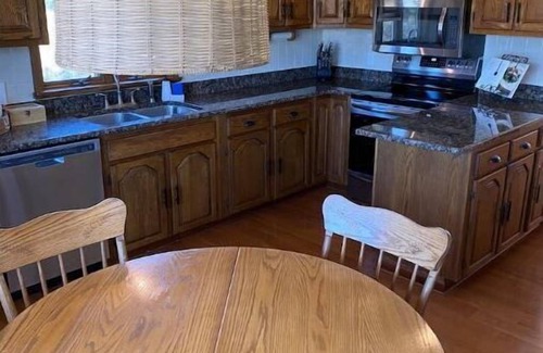 Wales Center Maison | Dave & Susie's Place