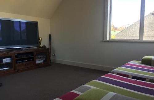 Lower Hutt Maison | Davidsons Luxury Homestay