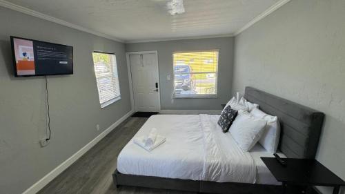 Croissant Park Maison | Davie Spring